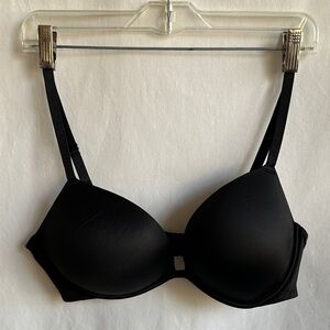 Black padded bra, size 38C